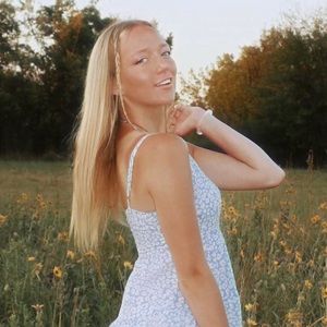 Meet your Posher, Bailey